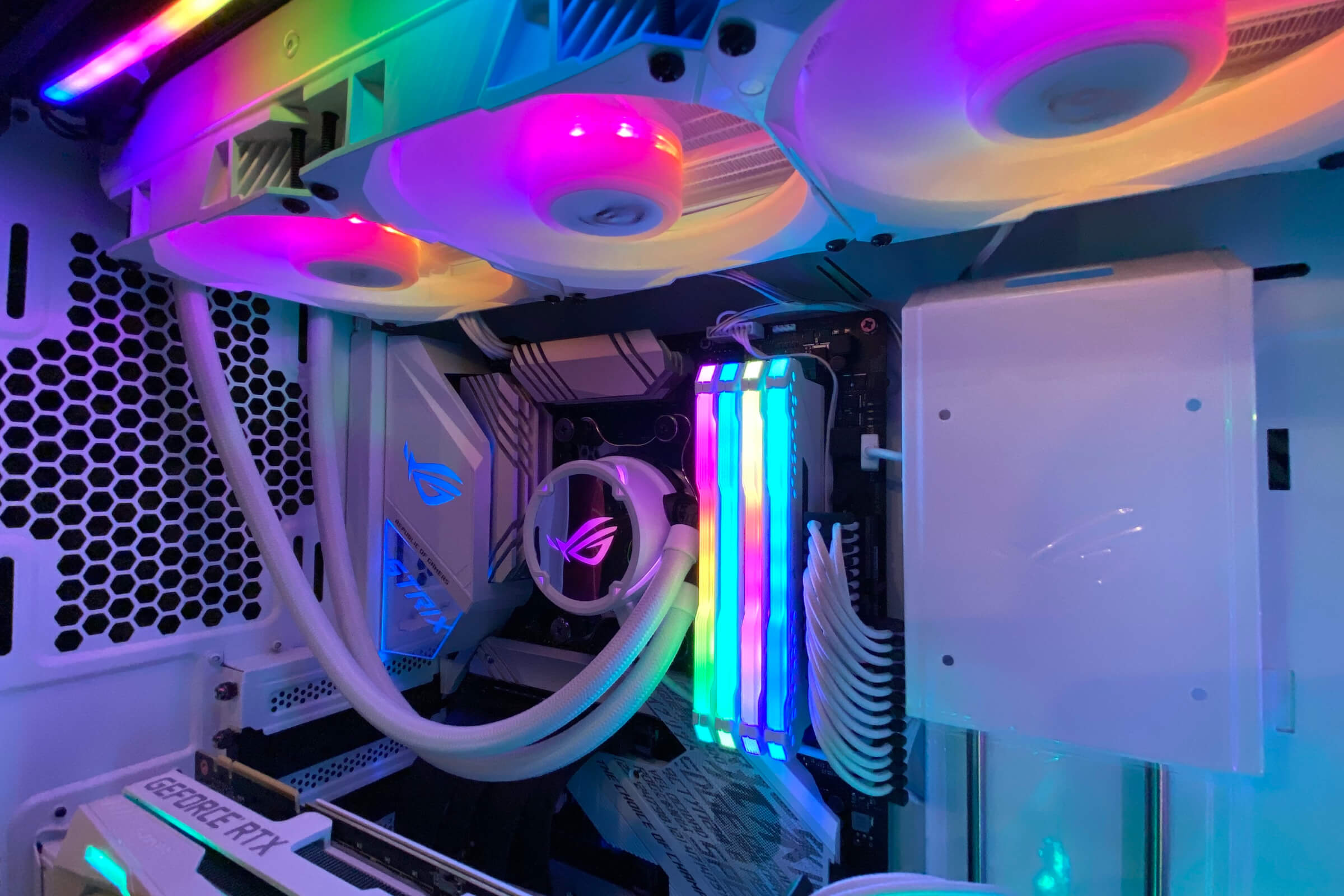 ROG Strix LC 360 RGB White Edition | Cooling | ASUS Global