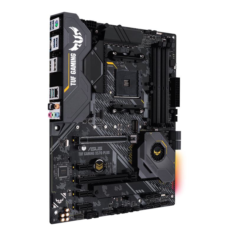 TUF GAMING X570-PLUS front view, 45 degrees